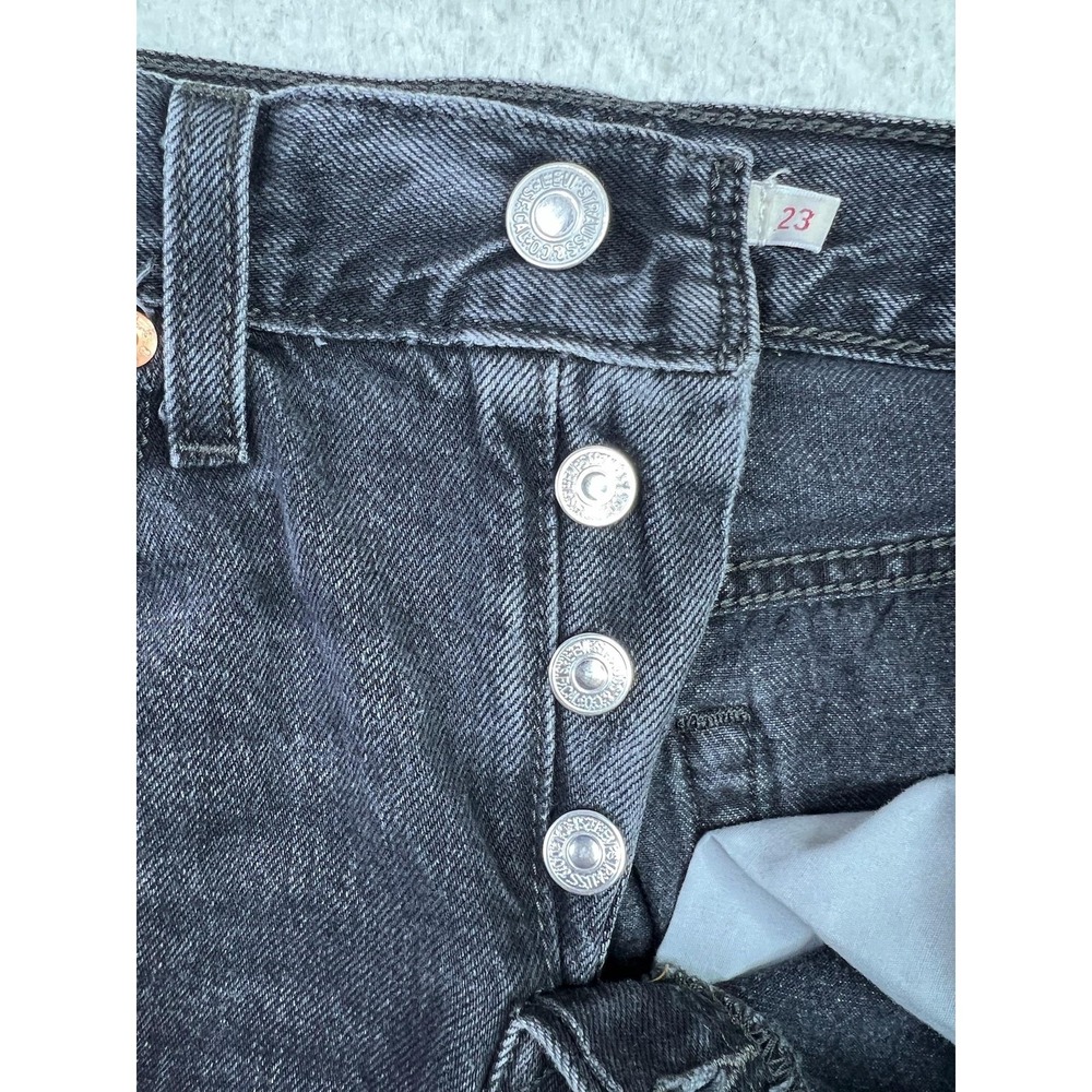 Levis Premium Wedgie Straight Jeans Womens 23 Charcoal Wash High Rise Raw Hem - Picture 5 of 16